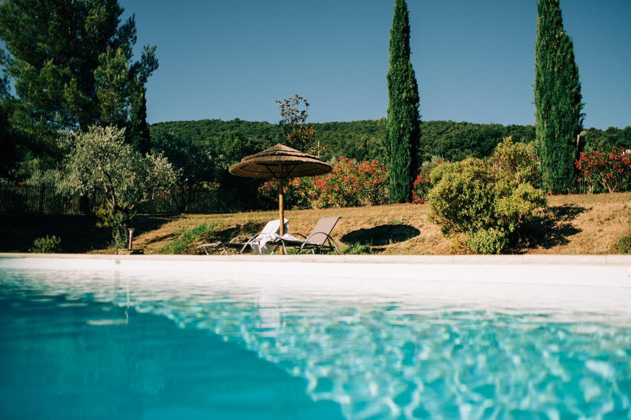 Clos Saint-Michel Resort & Spa Malaucène エクステリア 写真