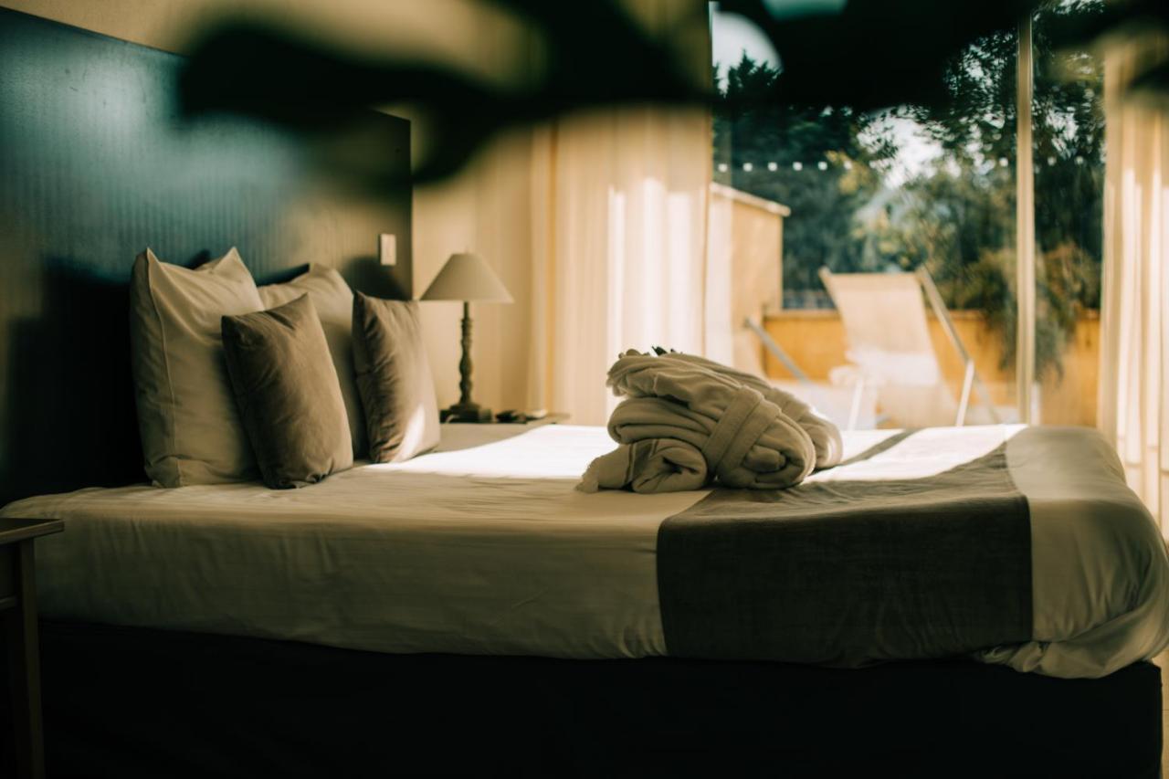 Clos Saint-Michel Resort & Spa Malaucène エクステリア 写真