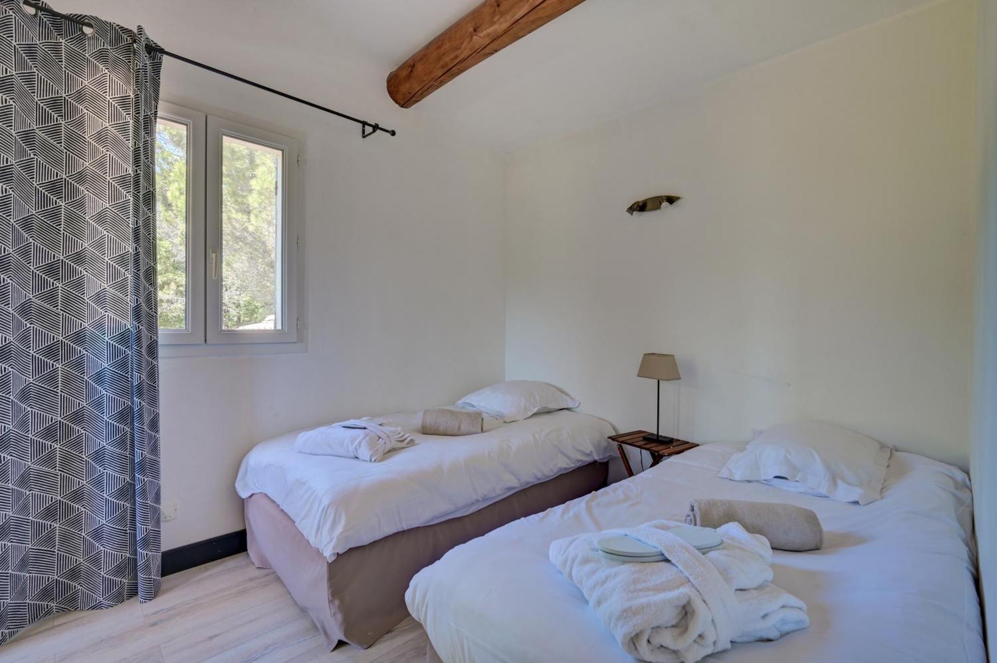 Clos Saint-Michel Resort & Spa Malaucène エクステリア 写真