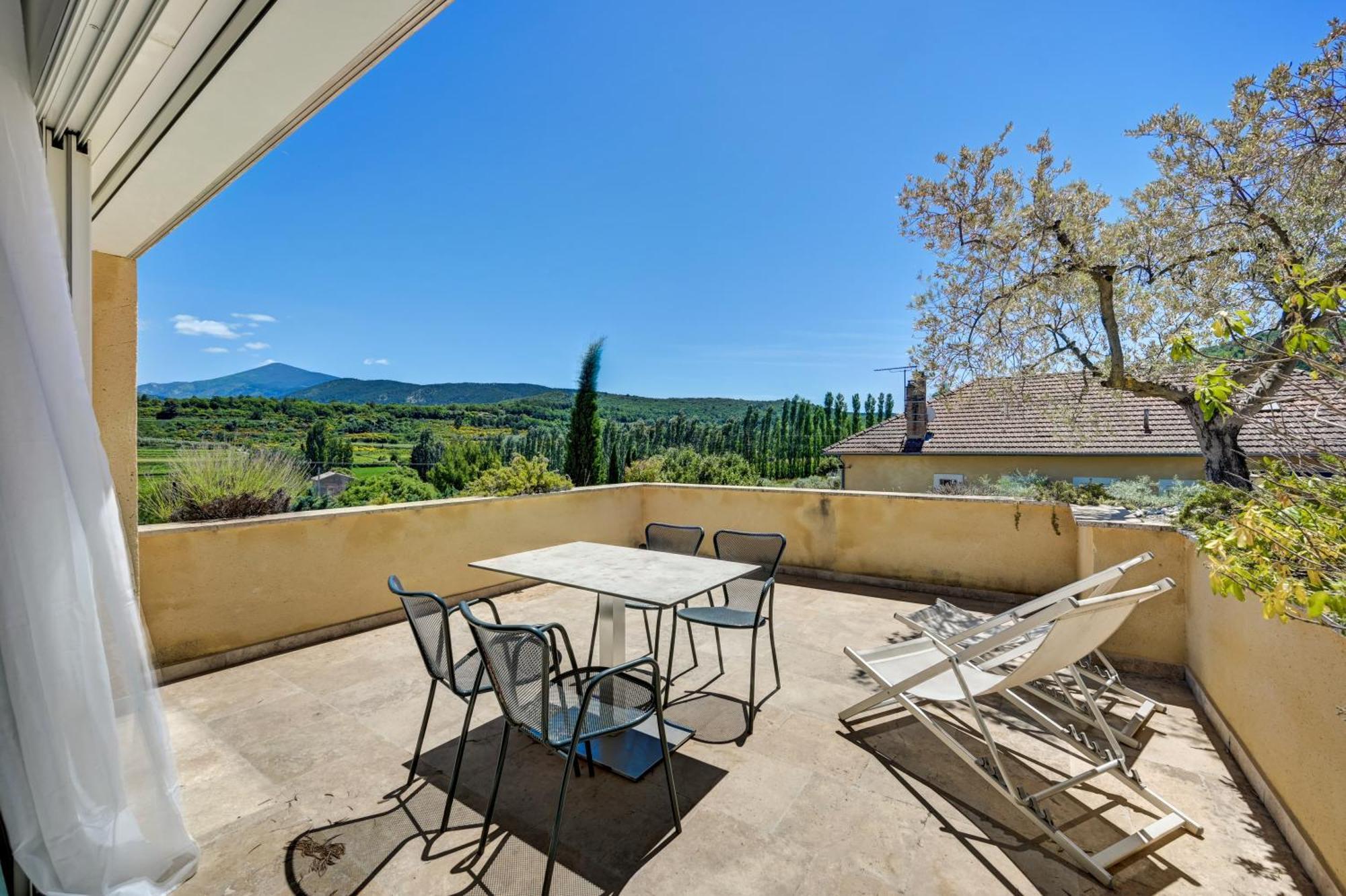 Clos Saint-Michel Resort & Spa Malaucène エクステリア 写真